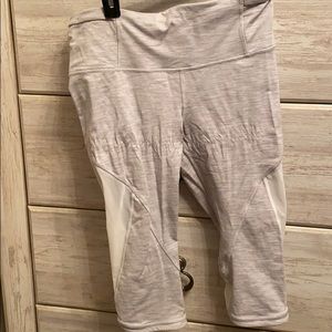 Lululemon crop leggings